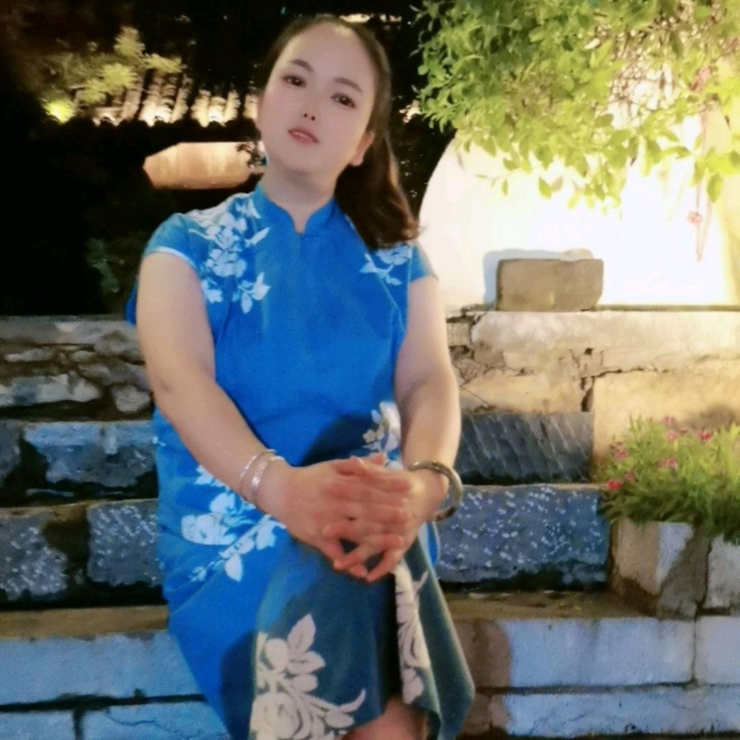 《建秋》专业设计贴各种刺绣图案