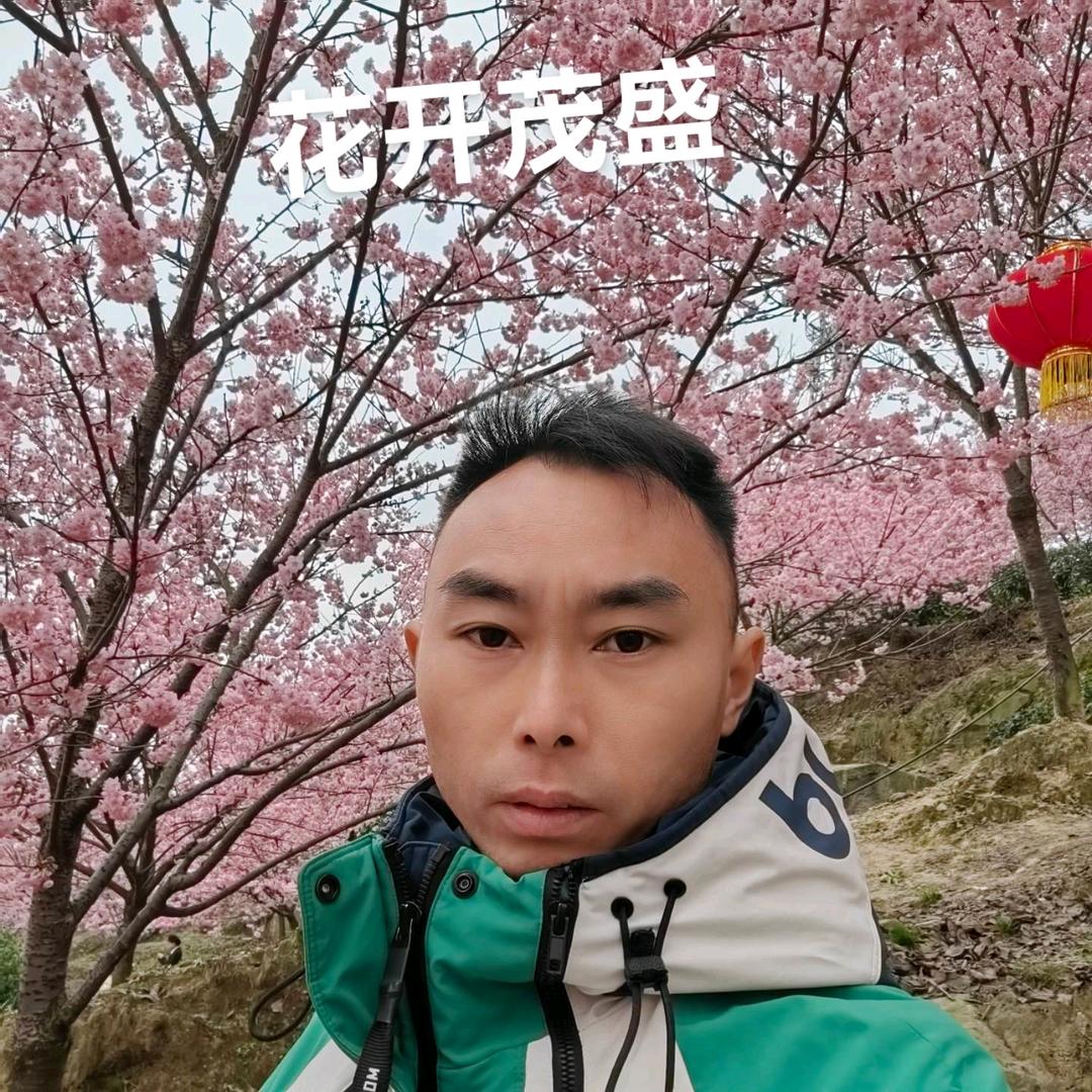 垫江润慕源家庭农场（山大王猎犬）