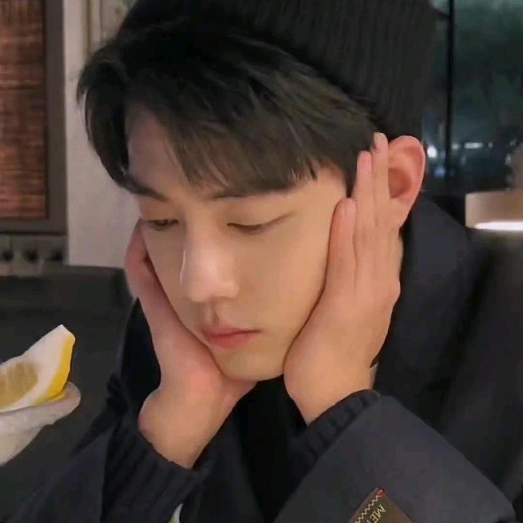 每天多睡五分钟💤