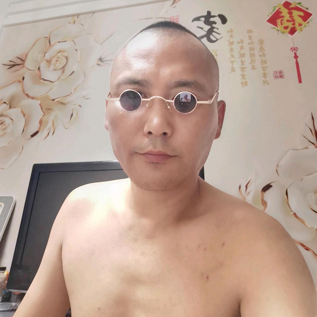 🚬三ღ炮ζ哥🍻