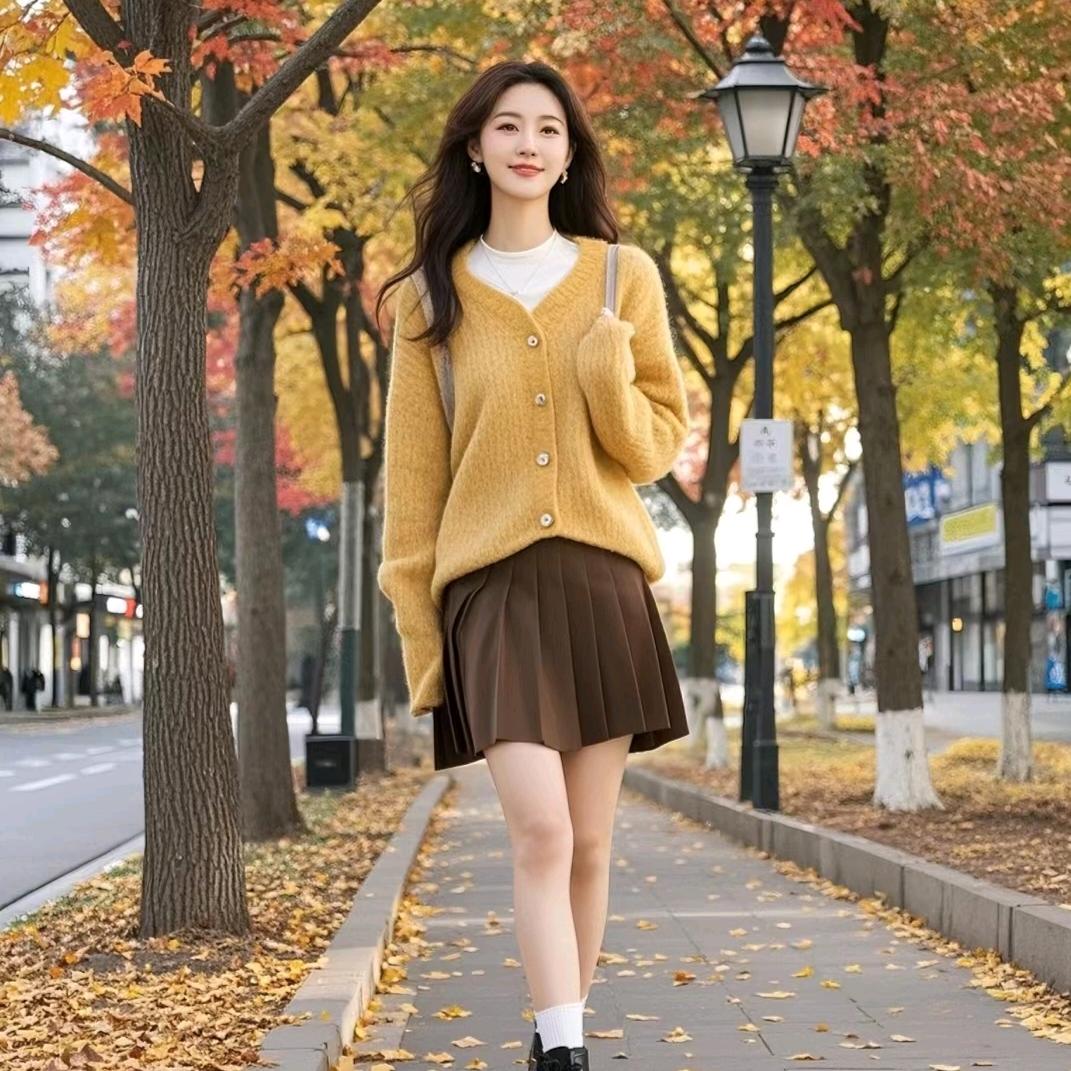 梅梅《服装》