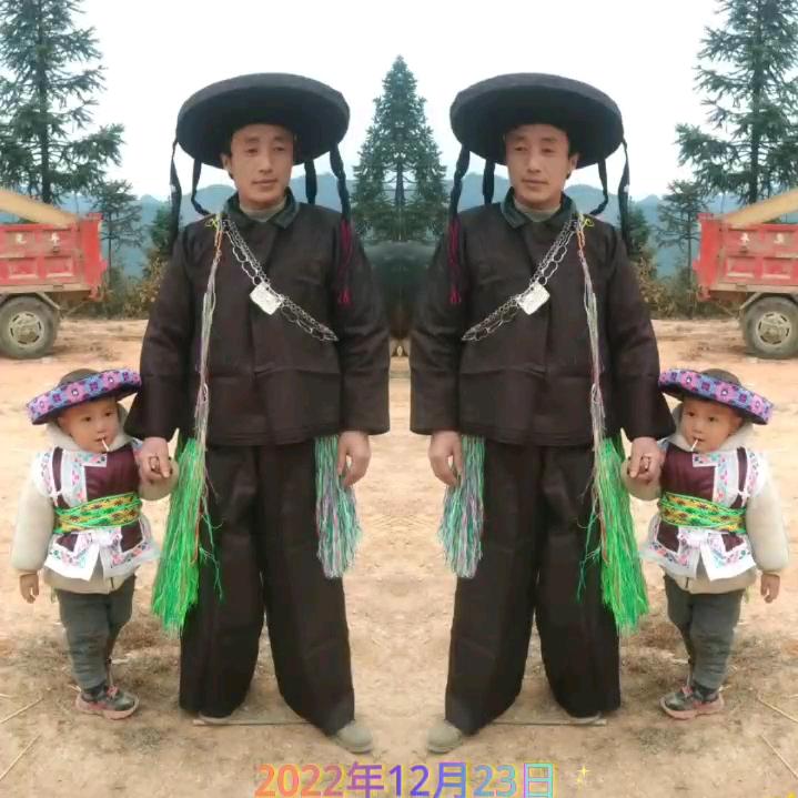 （李）“”离-你-很—远“”