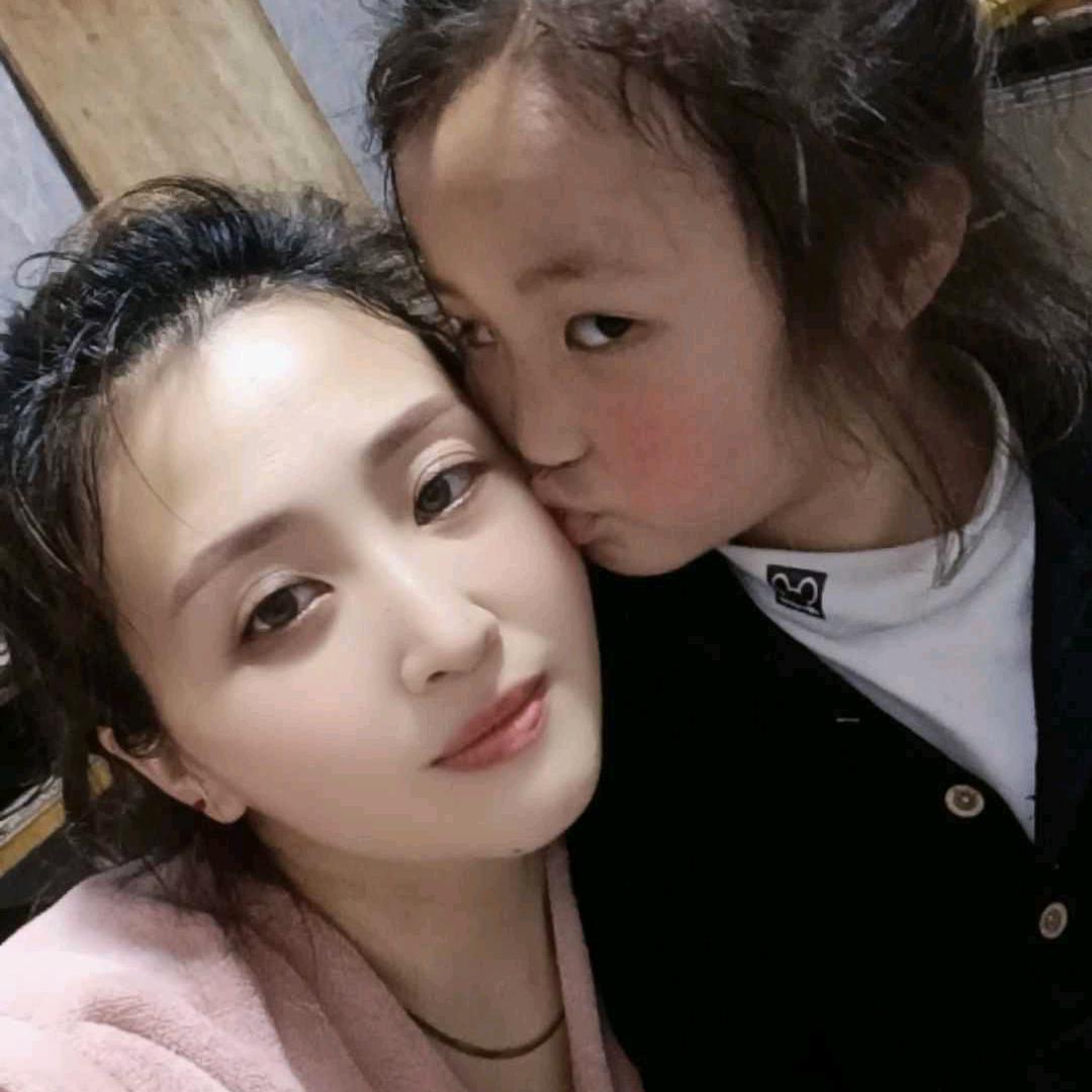 糖妮儿