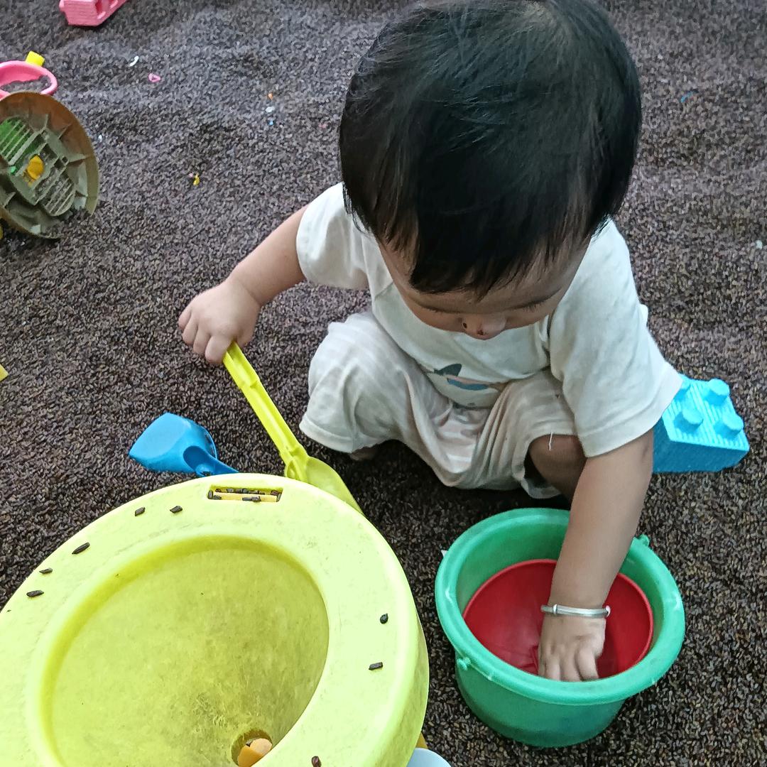 👍宝贝们👪健康康长大👍👍