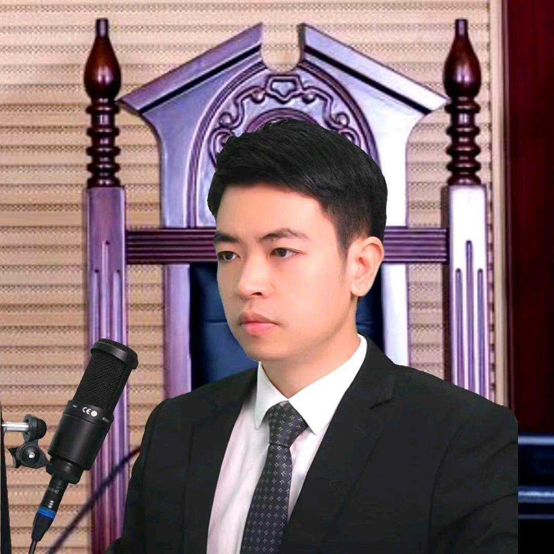 李-律