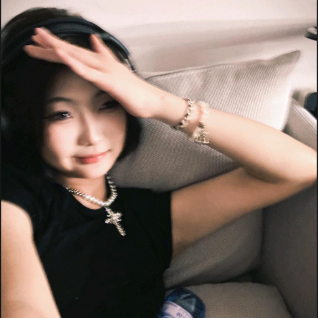 琦琦有只小猫🐱