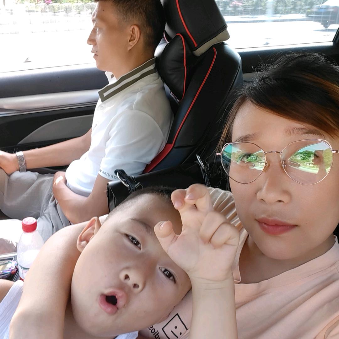 👺👺杯中烈酒*敬余生的自己♥(｡￫v