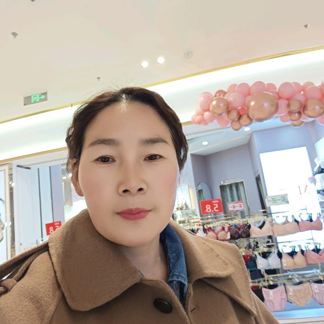 卢超（老婆）