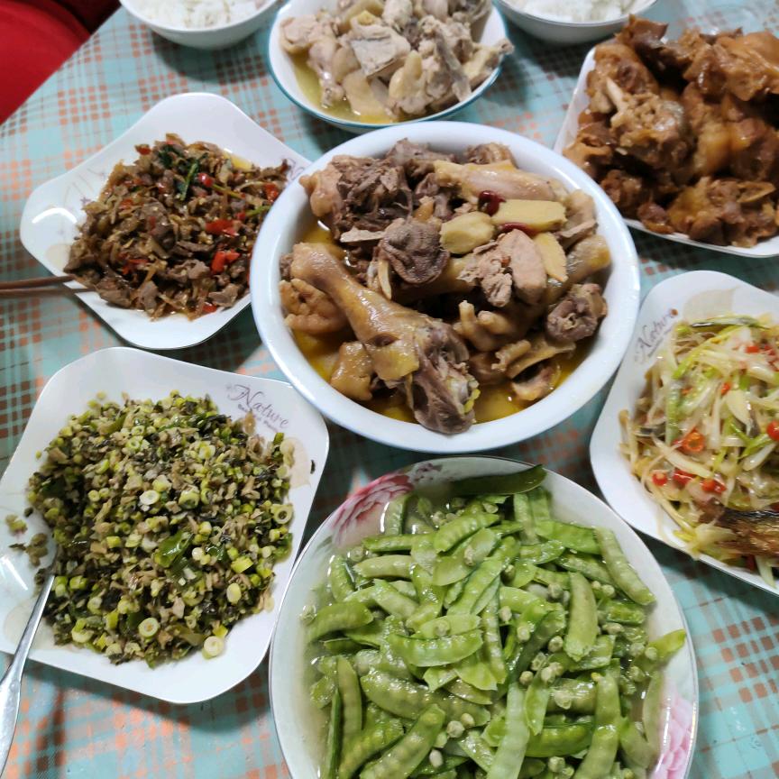 乡野小玲