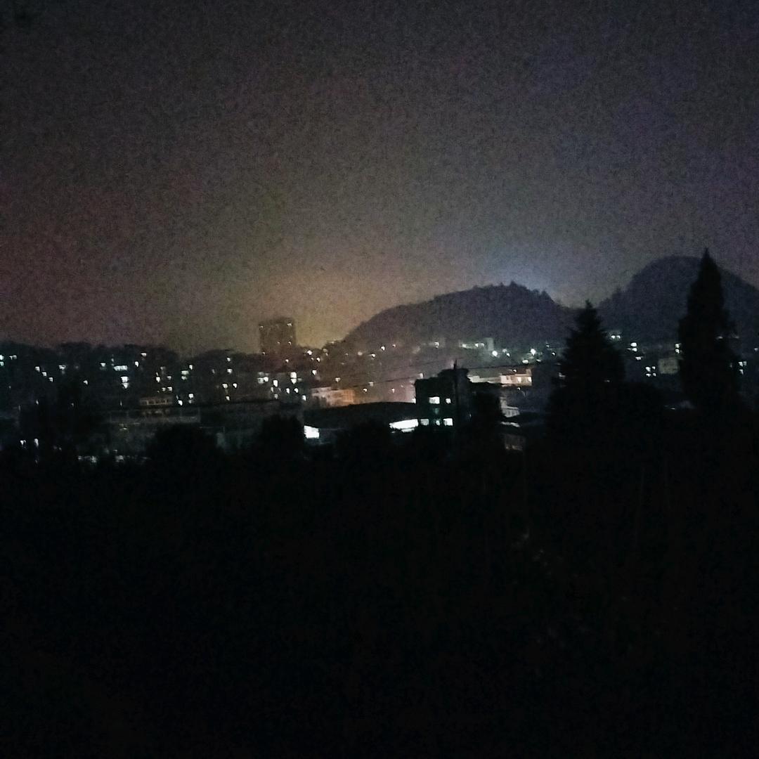 月亮等不到太阳