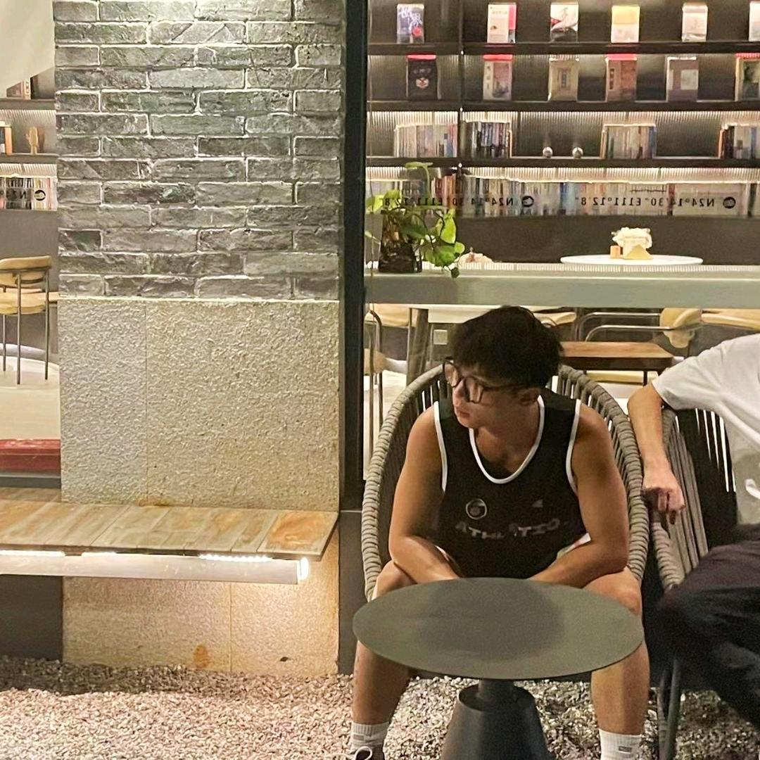 热爱运动的小卢⛸️
