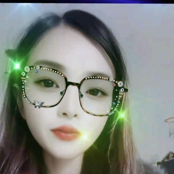 心有蔷薇*不露锋芒