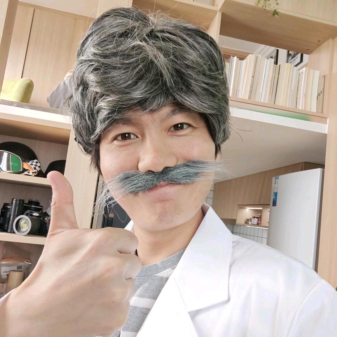 机智的唐鹏狗