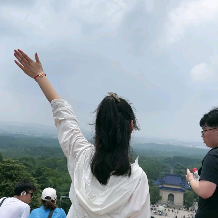 Rong家姑娘