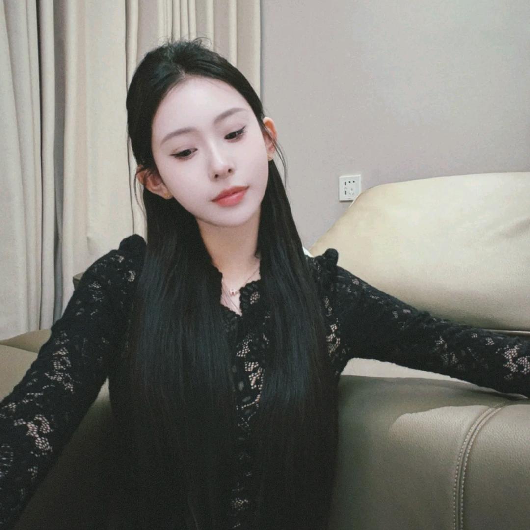 小富婆女装工作室👗