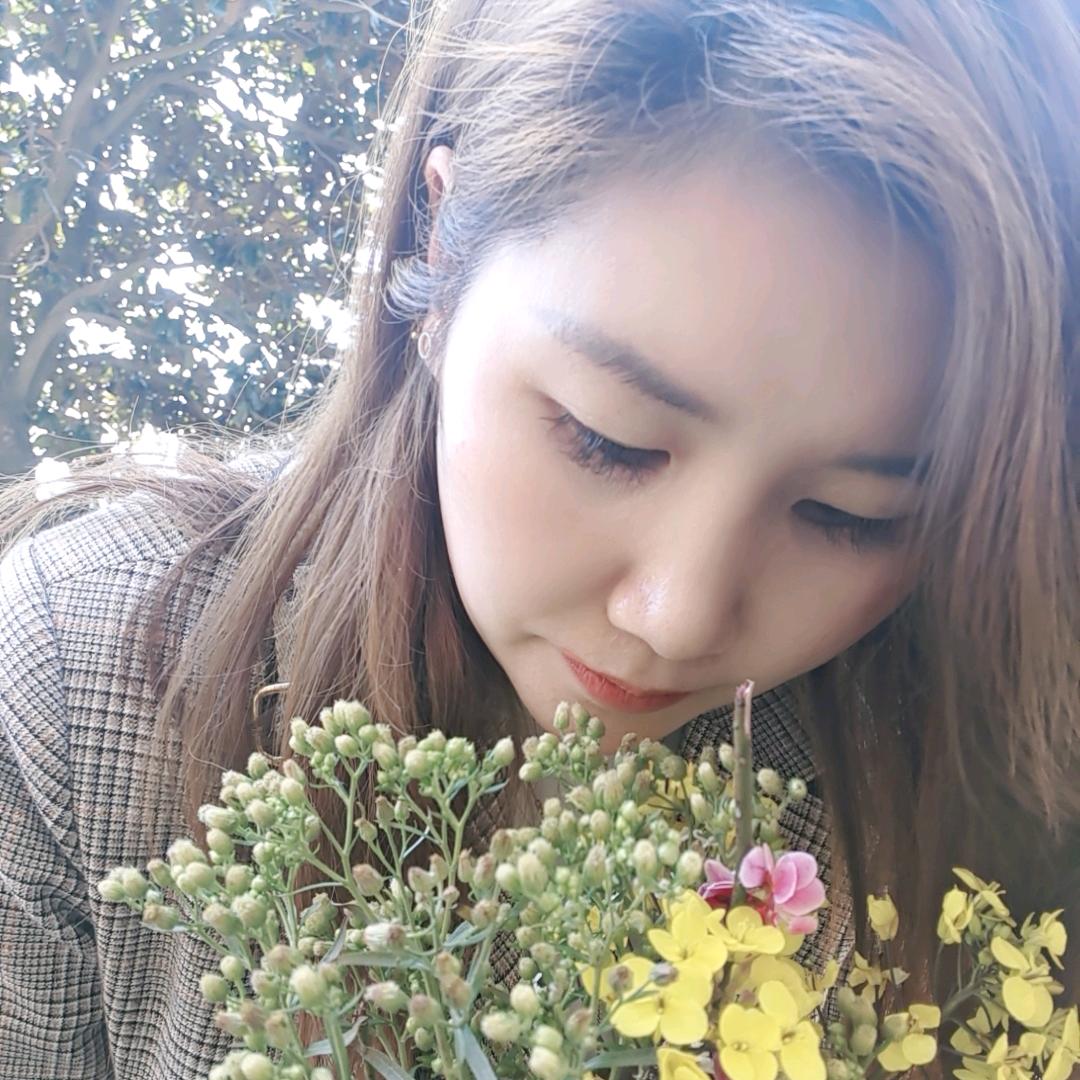 暖心☀️向☀️李🍒