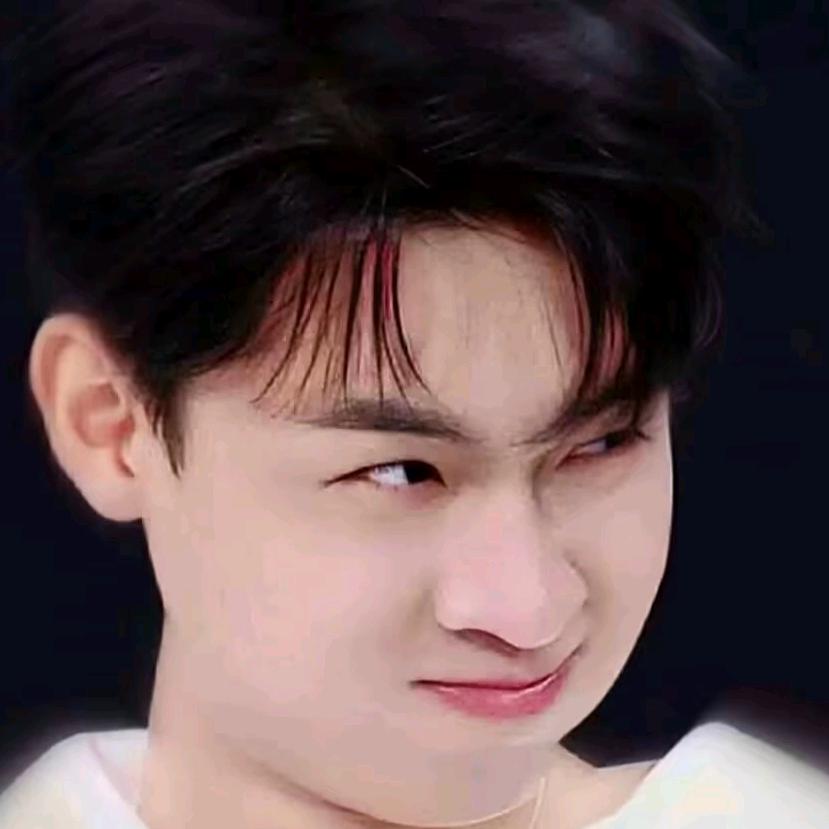 月光下向秦告白、Qxx