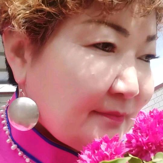 精河县巴依勒格手工奶制品（橱窗自行拍）
