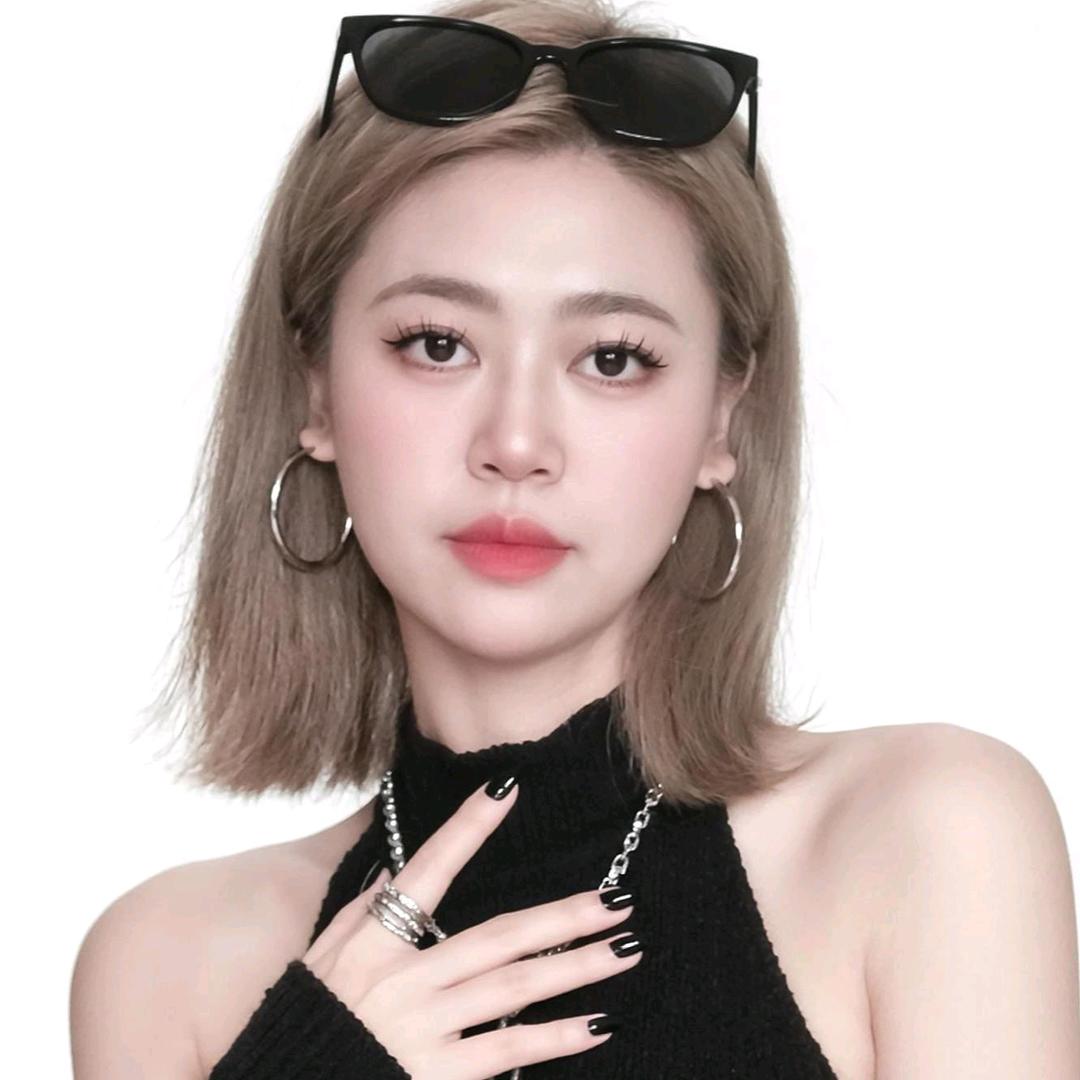 不发脾气只发财🍭