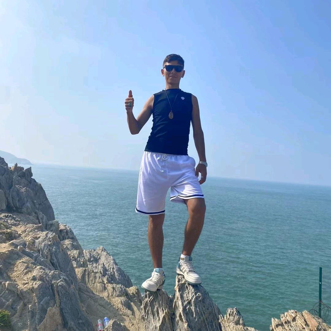阿力导火
