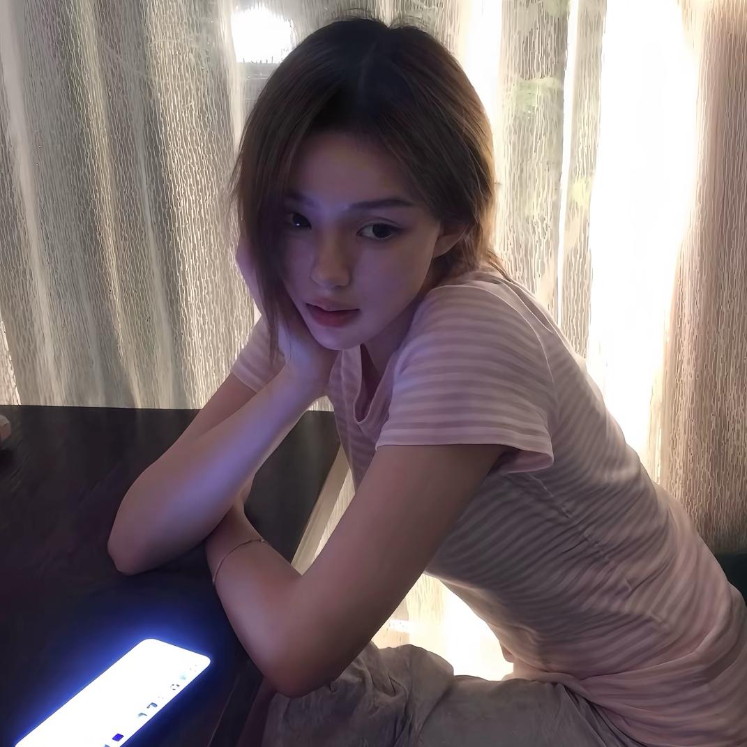 @Liuing✨🌈