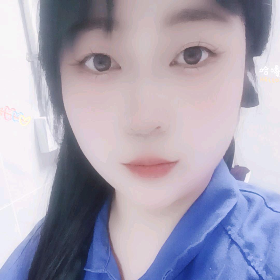 8号当铺老板娘