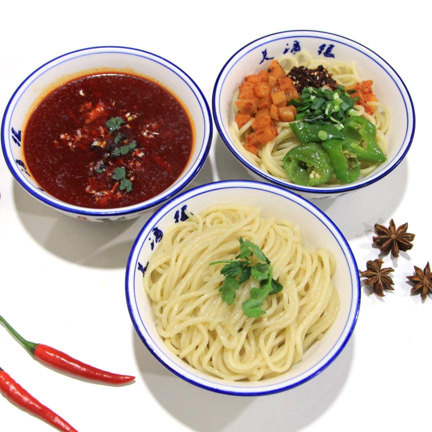 陇东情骨汤饸饹面