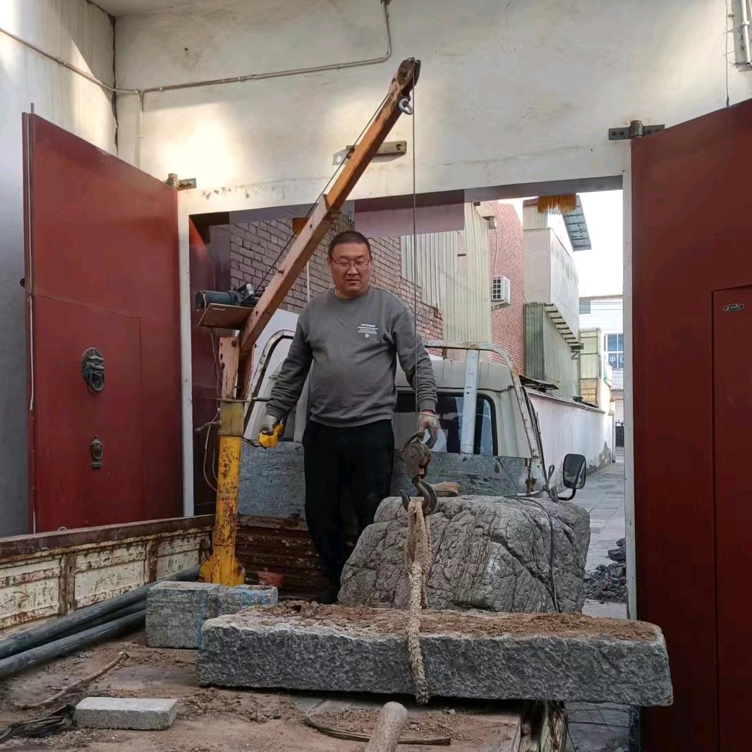 沁阳市老石头艺术品销售中心