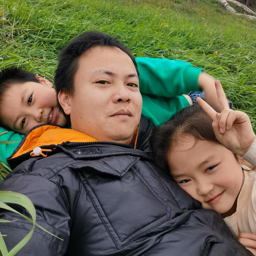 Li（＞ｙ＜）(^.^)