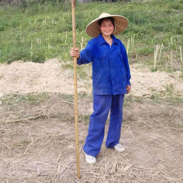 默默姐