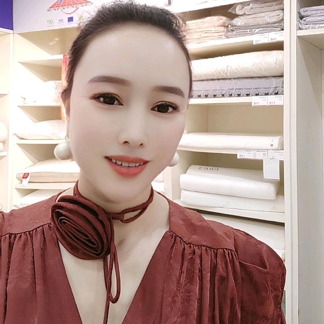 许芊金