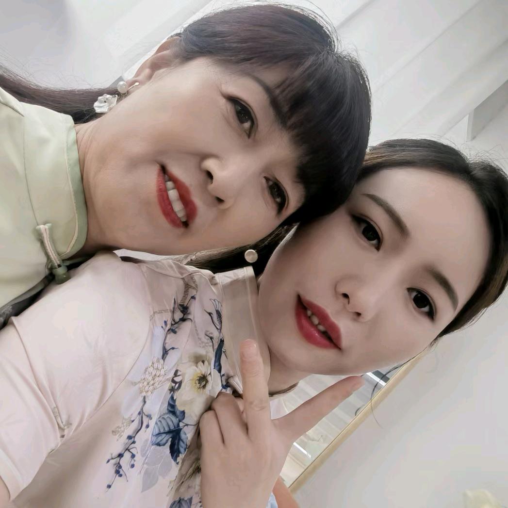 奶奶带孙子