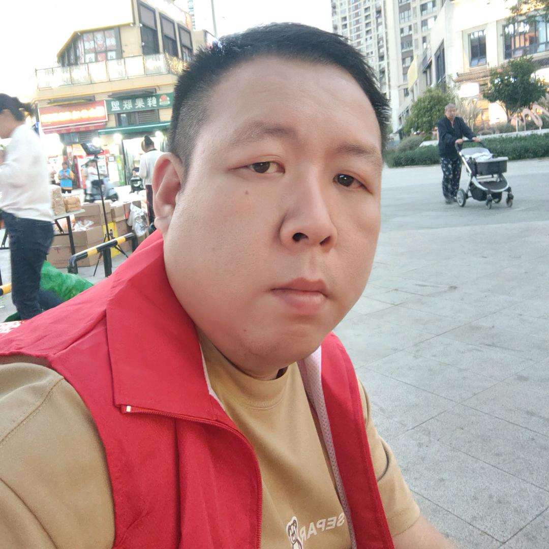 摆摊圈风谷贴～龙哥