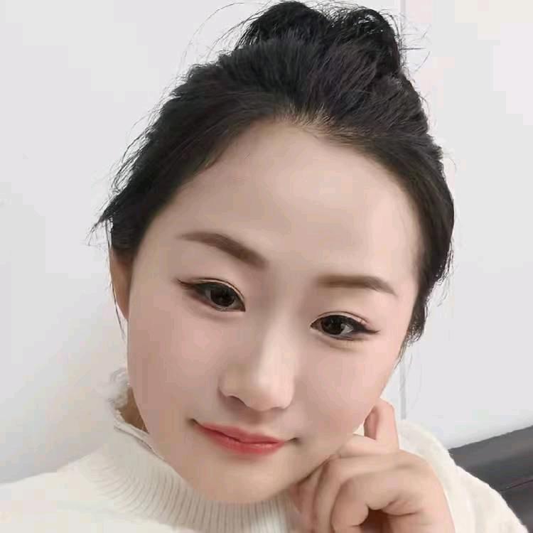 是小燕丫