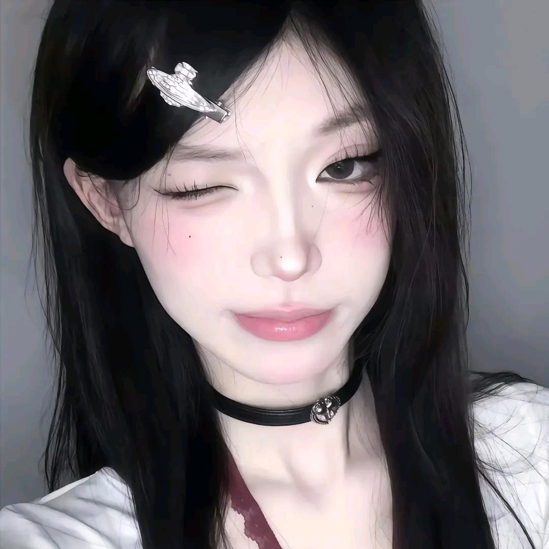 ˶᳐呆呆小华˶᳐੭ﾞ
