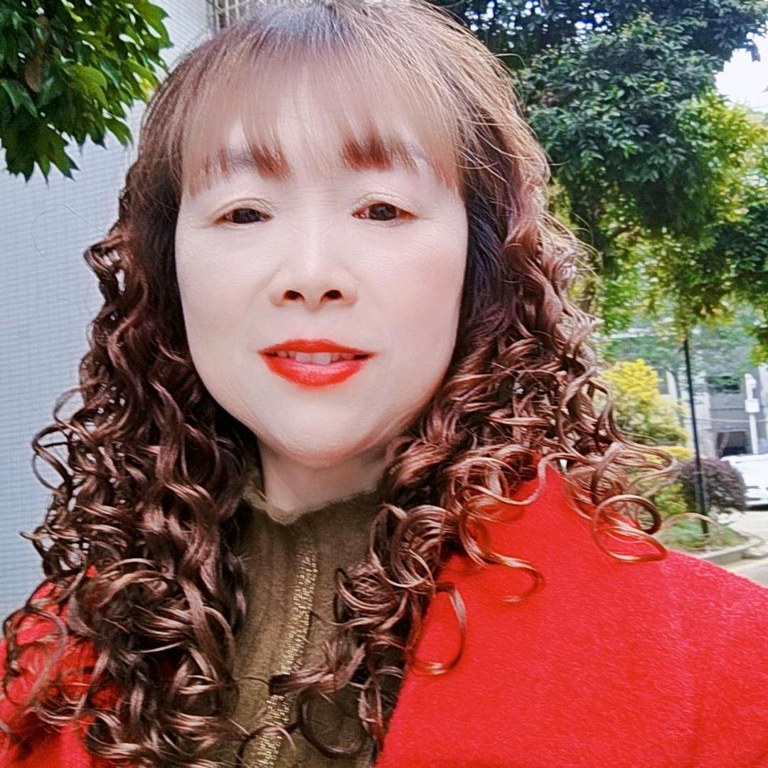肖妈妈64年龙