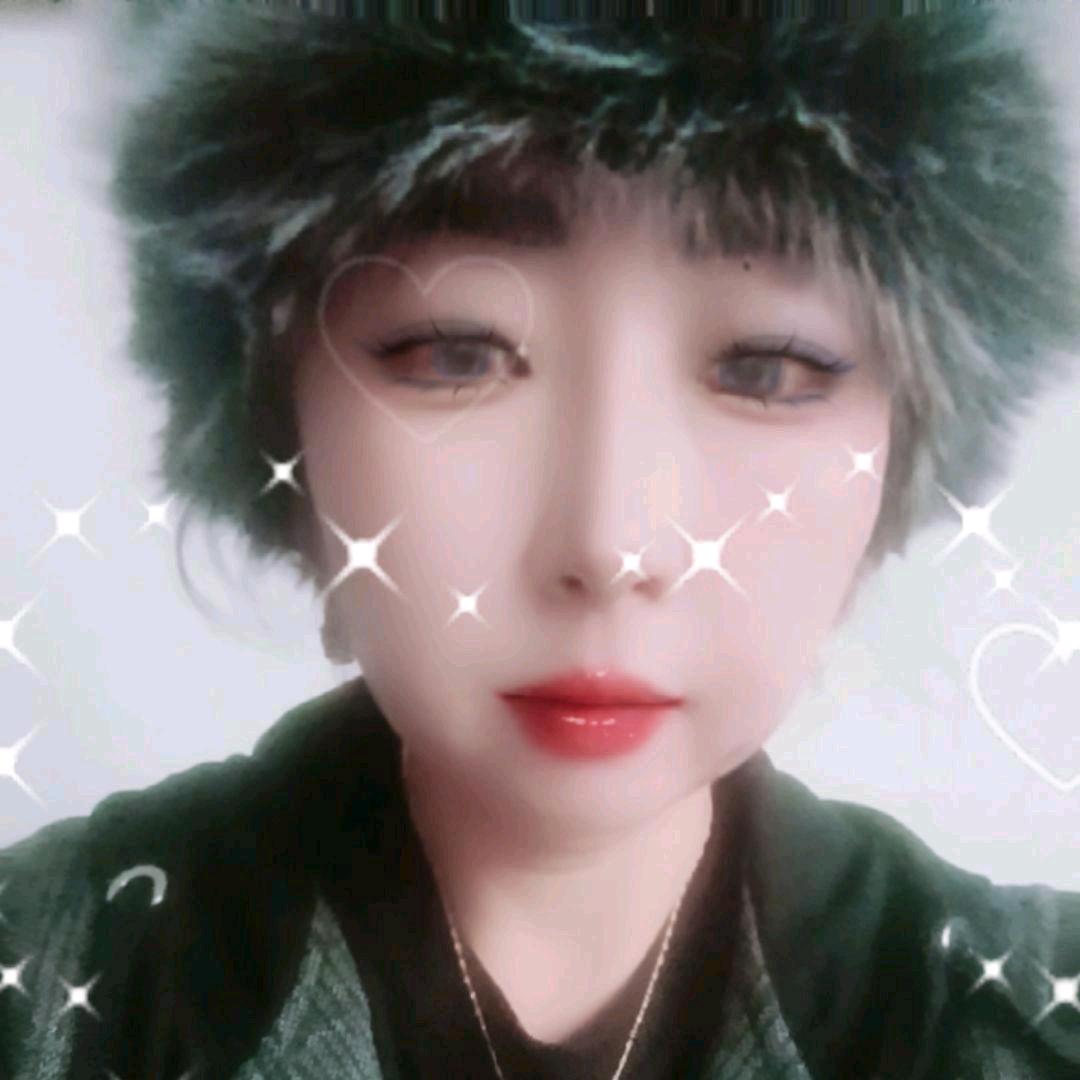 介莫斯汗༺༃ঌ𓆩♡𓆪໒༃༻