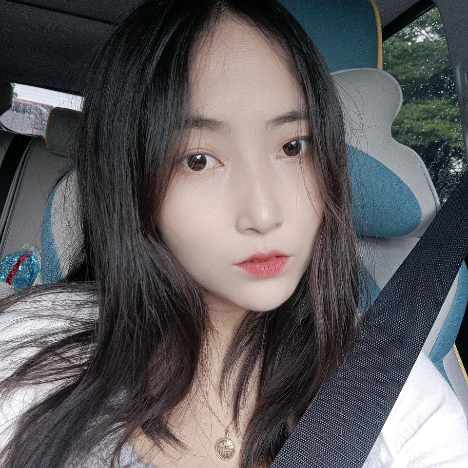 小静👩‍❤️‍👩