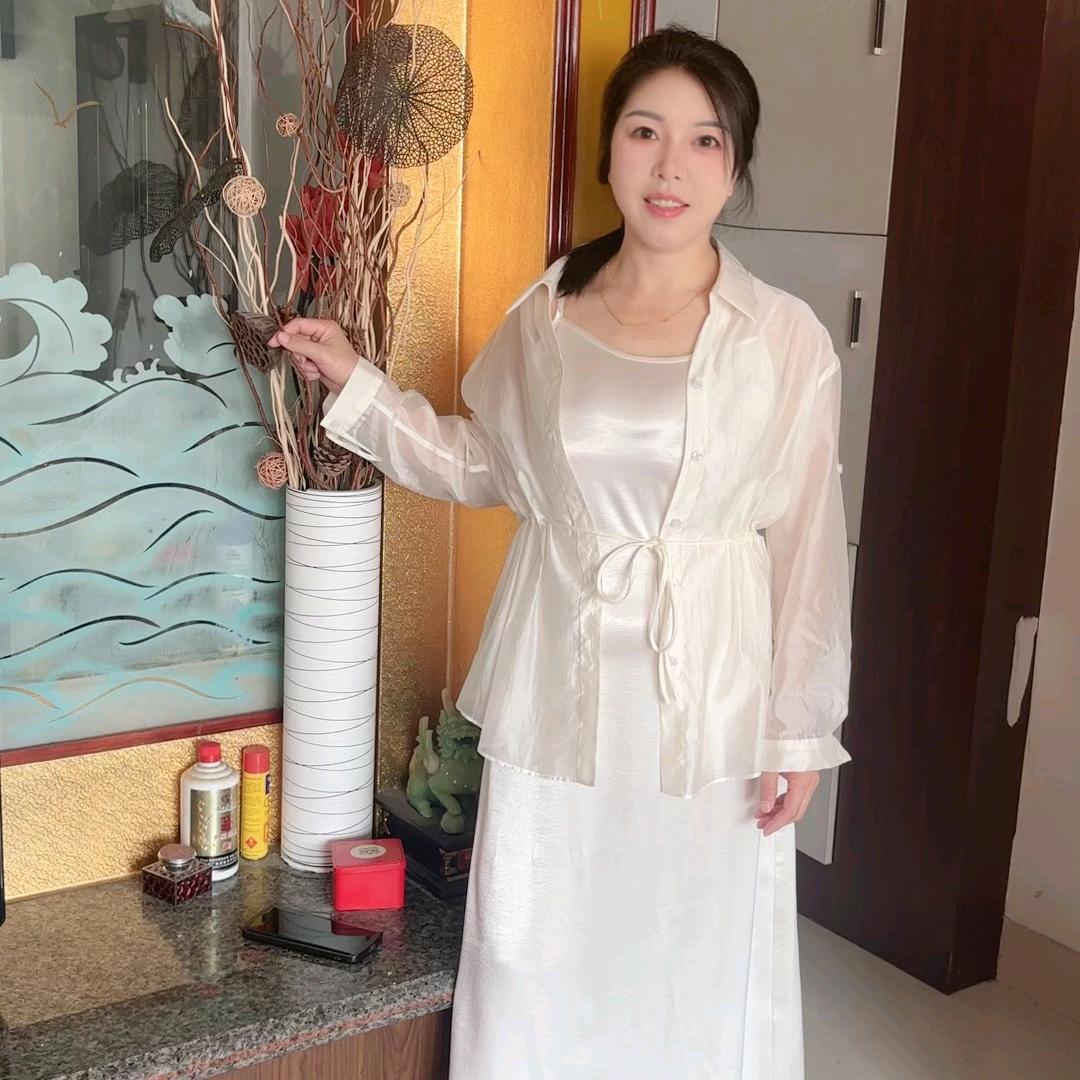 最心疼我的爸爸妈妈，去了很远的地方了😭