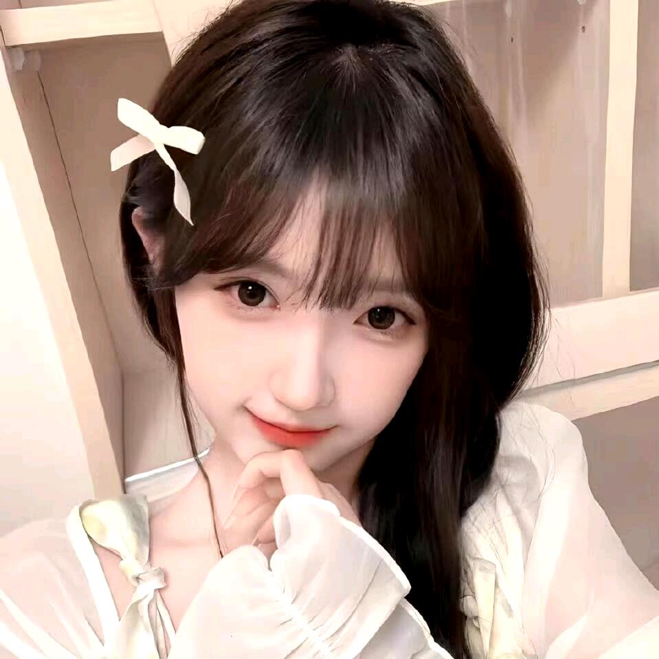 小 莫 莫