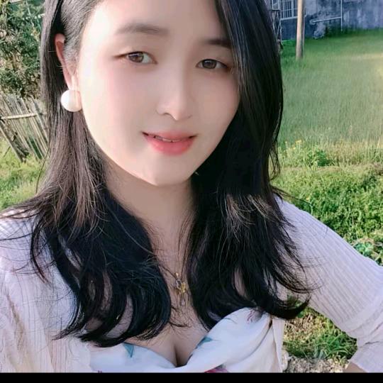 芳芳丫吖