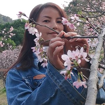 溪溪🎤（早6点50苜播）