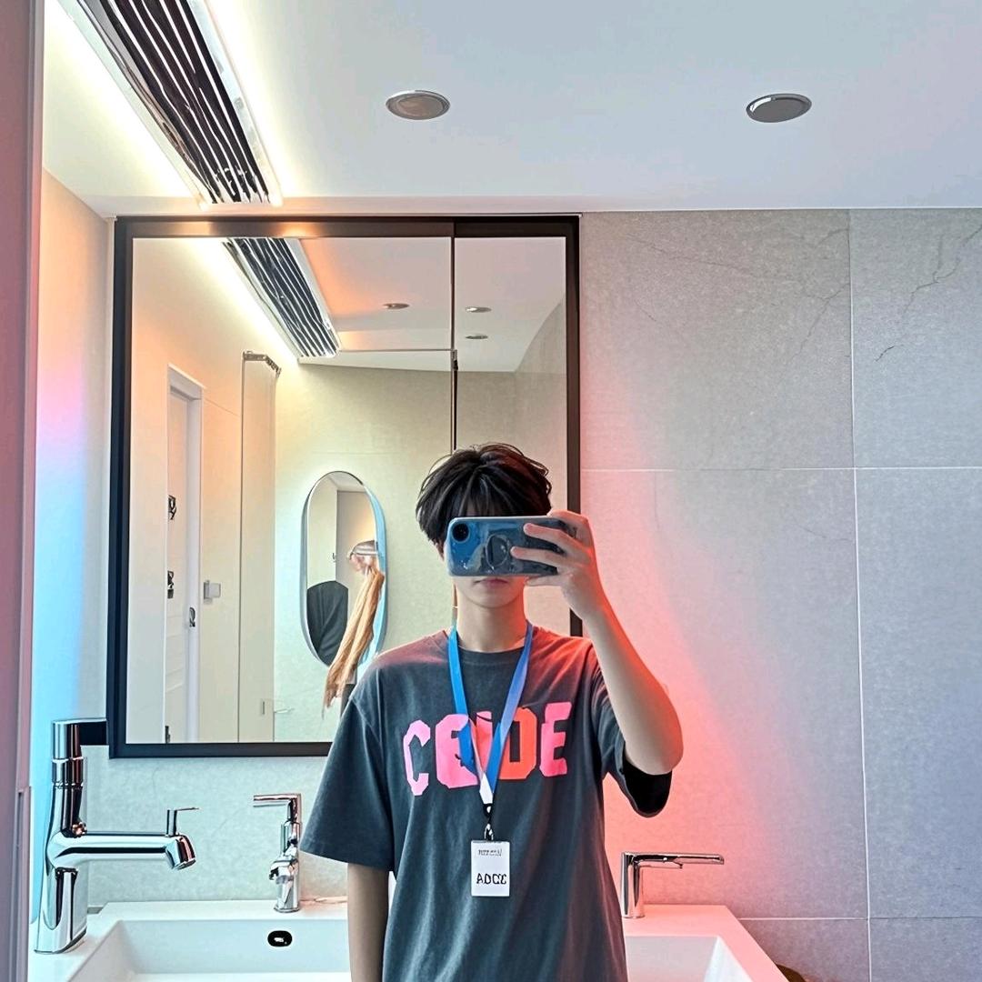 鲨仁不wink