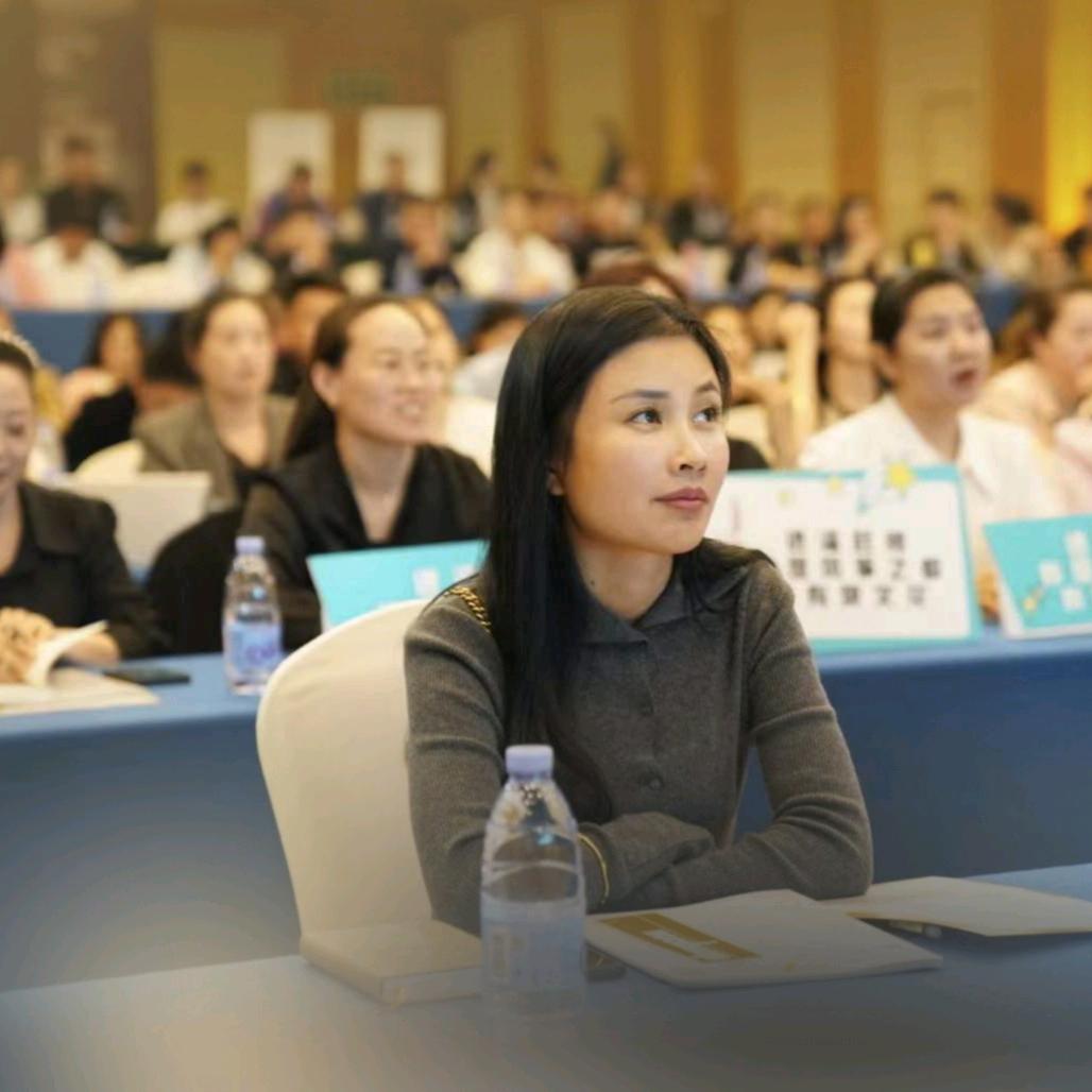 聊城樊文花女王-面部护理