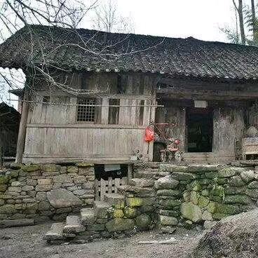 一生輸贏全靠拼，風生水起靠自己