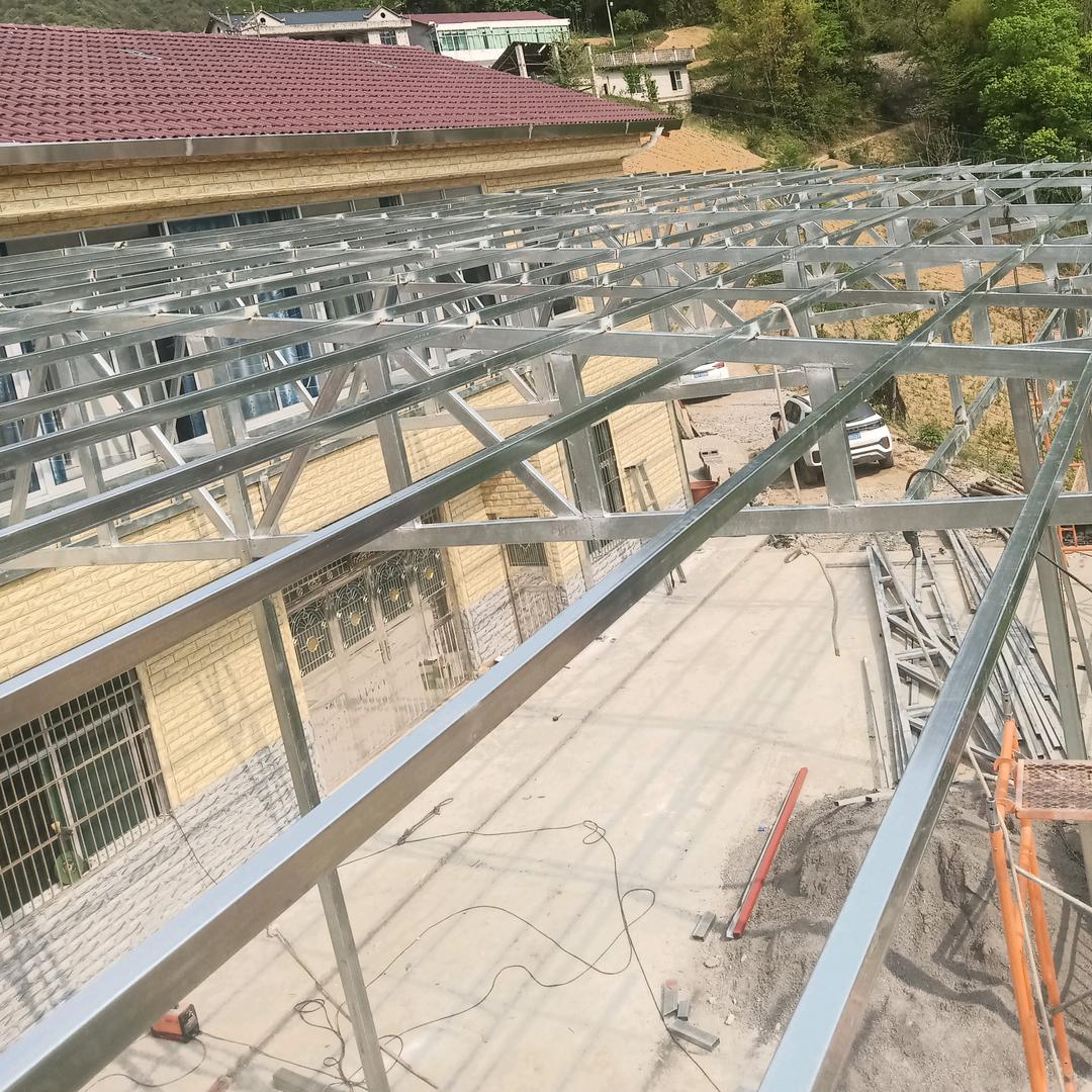 平平钢构，门窗安装