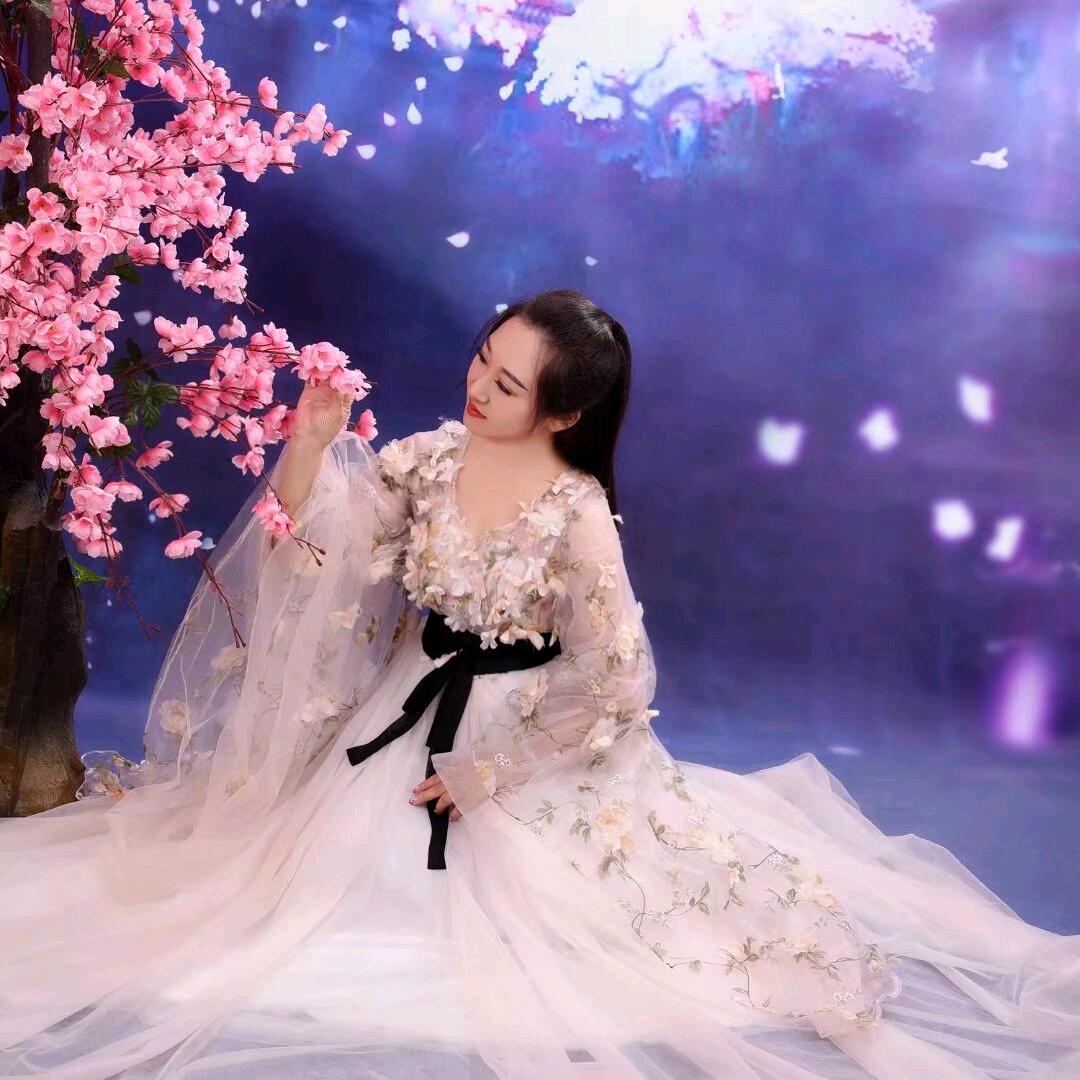 月儿💃🏻