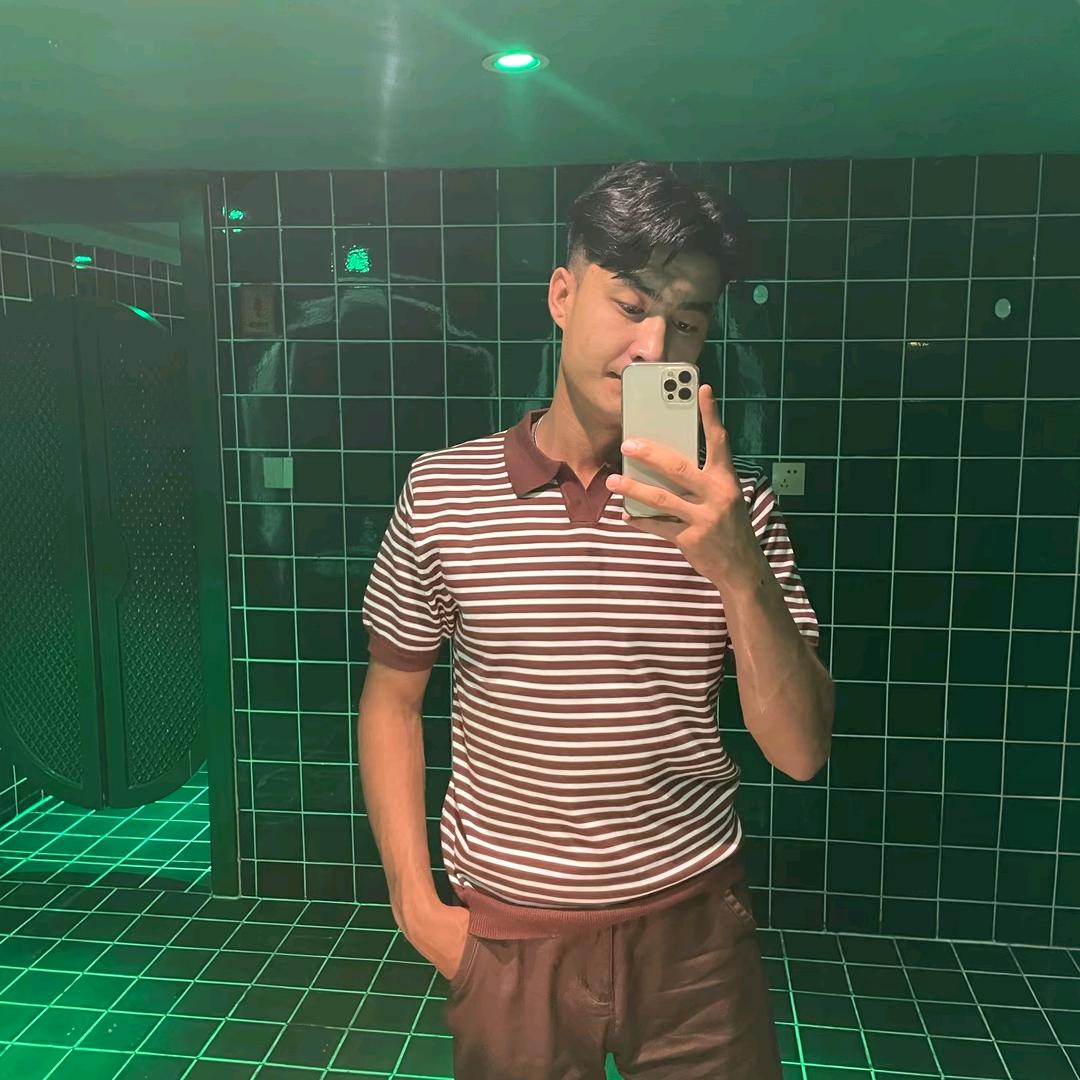 😎