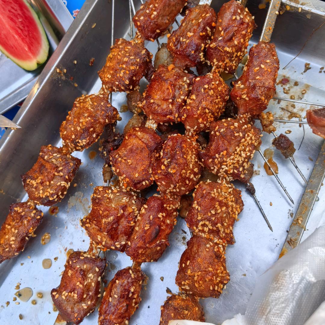 晶晶不是精精—大苗媳妇