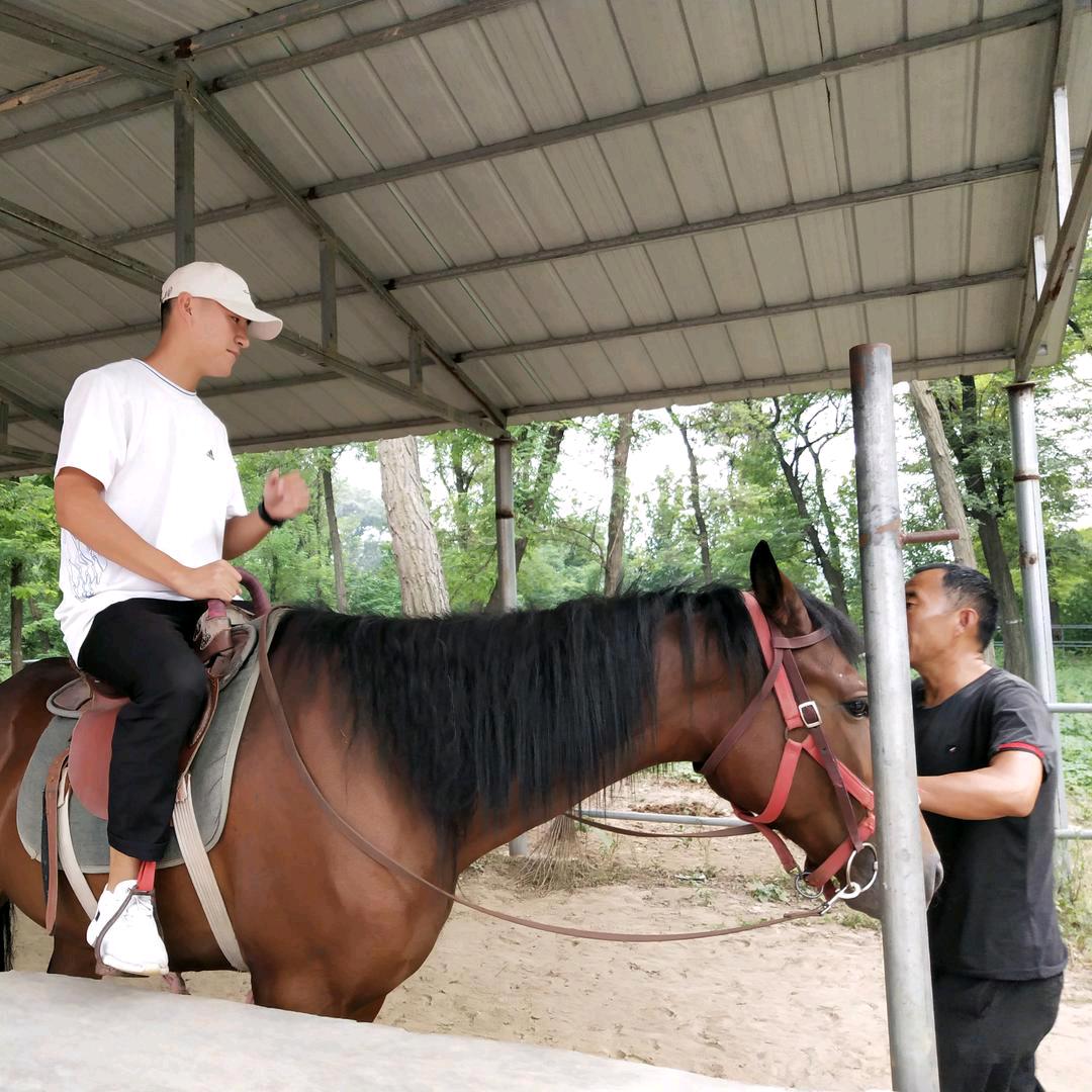 向着前方